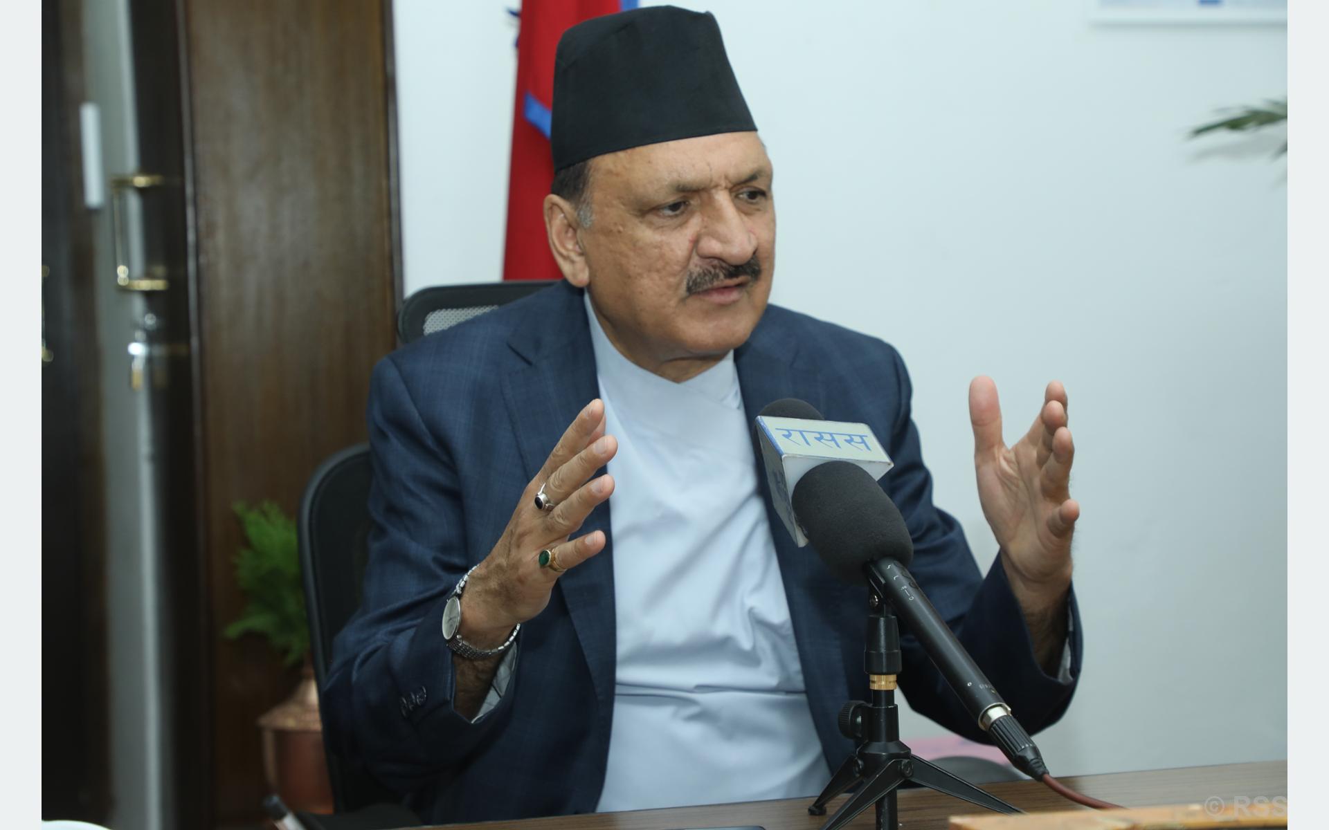 बजेटले अर्थतन्त्र सुधारको बाटो समातेको छ : अर्थमन्त्री डा महत