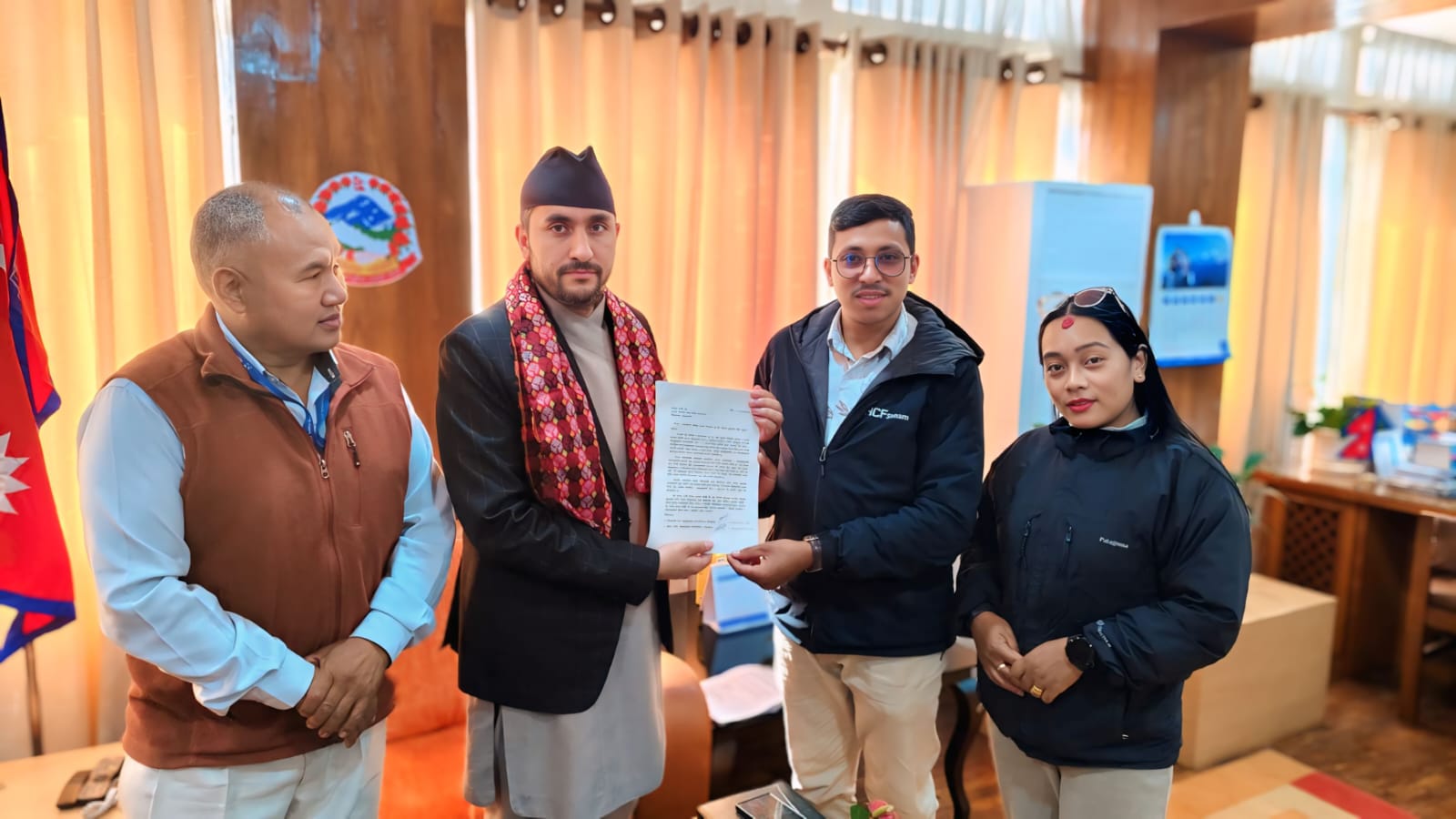 ज्वालामाई र पिके क्षेत्रमा मोबाइल नेटवर्कबारे सञ्चारमन्त्री खरेलको ध्यानाकर्षण