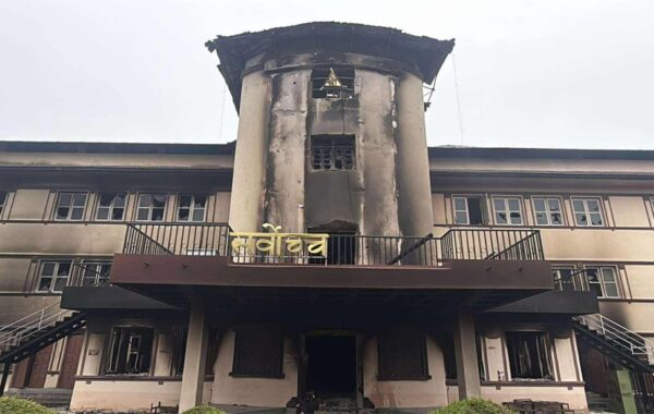 प्रतिनिधिसभा पुनर्स्थापनाकाे मागसहित ६८ सांसदको पूरक रिटमा पेसी