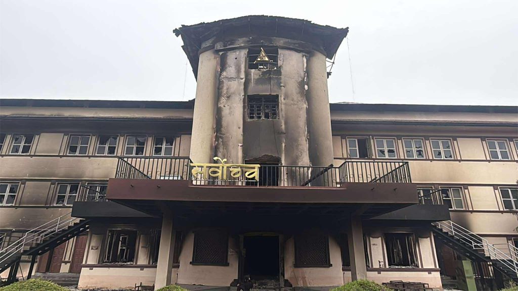 प्रतिनिधिसभा पुनर्स्थापनाकाे मागसहित ६८ सांसदको पूरक रिटमा पेसी